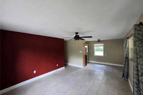 Casa en venta en Orange City, Florida, 3 dormitorios, 79.52 m2 № 1869169 - foto 5