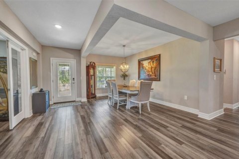 Villa ou maison à vendre à North Port, Floride: 4 chambres, 225.85 m2 № 1913827 - photo 5