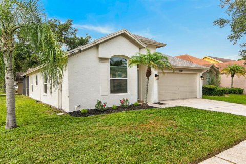 House in Tampa, Florida 3 bedrooms, 159.7 sq.m. № 2314316 - photo 2