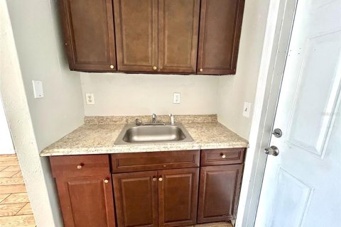Apartamento en alquiler en Daytona Beach, Florida, 2 dormitorios, 60.39 m2 № 2099885 - foto 5