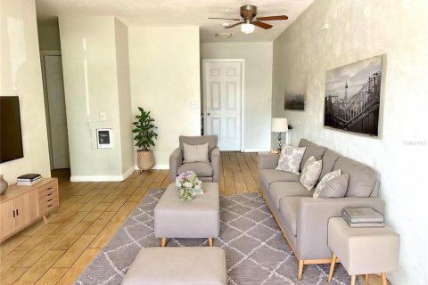 Apartamento en alquiler en Daytona Beach, Florida, 2 dormitorios, 60.39 m2 № 2099885 - foto 2