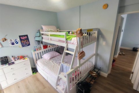 Condominio en alquiler en North Miami Beach, Florida, 2 dormitorios, 74.97 m2 № 1814534 - foto 7