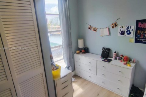 Condominio en alquiler en North Miami Beach, Florida, 2 dormitorios, 74.97 m2 № 1814534 - foto 8