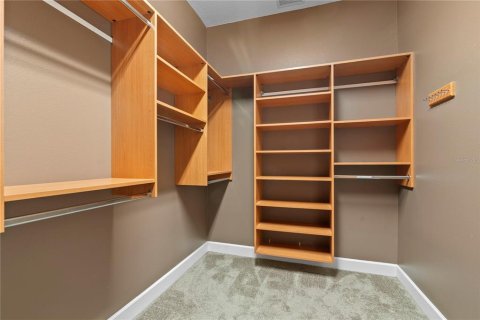 Townhouse in Tampa, Florida 3 bedrooms, 218.78 sq.m. № 2211327 - photo 28