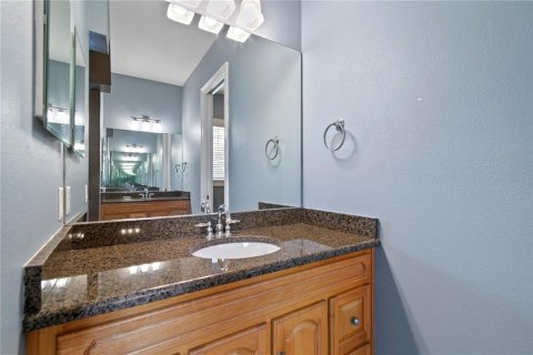 Townhouse in Tampa, Florida 3 bedrooms, 218.78 sq.m. № 2211327 - photo 30