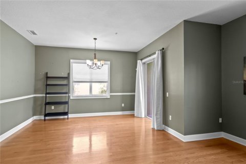 Townhouse in Tampa, Florida 3 bedrooms, 218.78 sq.m. № 2211327 - photo 15