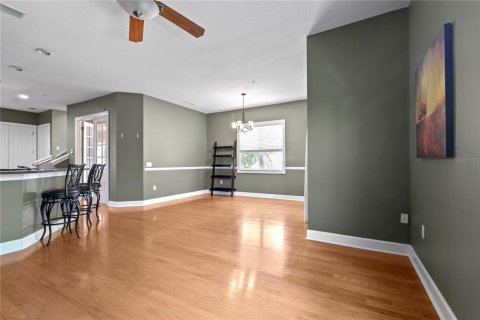 Townhouse in Tampa, Florida 3 bedrooms, 218.78 sq.m. № 2211327 - photo 16