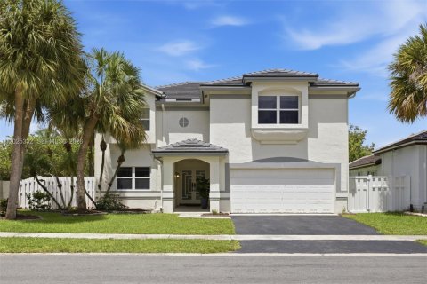 Villa ou maison à Weston, Floride 4 chambres, 238.02 m2 № 2146469
