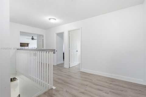 Villa ou maison à vendre à Weston, Floride: 4 chambres, 238.02 m2 № 2146469 - photo 20