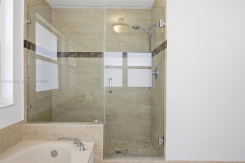 Villa ou maison à vendre à Weston, Floride: 4 chambres, 238.02 m2 № 2146469 - photo 26