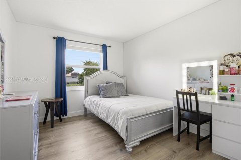 Villa ou maison à vendre à Weston, Floride: 4 chambres, 238.02 m2 № 2146469 - photo 27