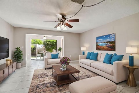 Townhouse in Largo, Florida 2 bedrooms, 115.94 sq.m. № 1754795 - photo 8