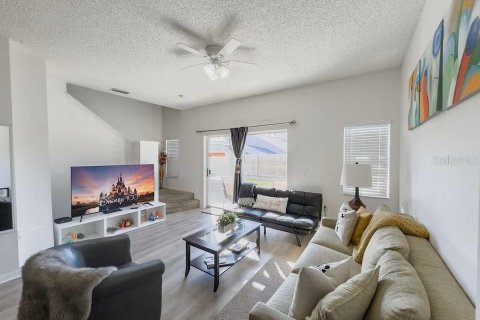 Adosado en venta en Kissimmee, Florida, 3 dormitorios, 120.77 m2 № 2166754 - foto 2