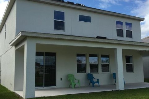House in Haines City, Florida 4 bedrooms, 238.94 sq.m. № 1824978 - photo 5