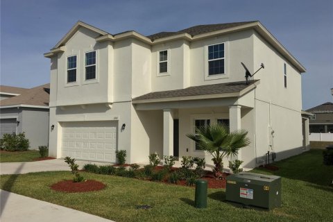 House in Haines City, Florida 4 bedrooms, 238.94 sq.m. № 1824978 - photo 2