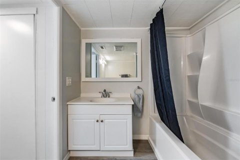 Villa ou maison à louer à Largo, Floride: 3 chambres, 83.8 m2 № 2383923 - photo 9