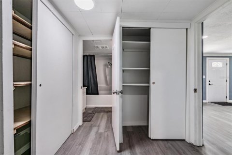Villa ou maison à louer à Largo, Floride: 3 chambres, 83.8 m2 № 2383923 - photo 7