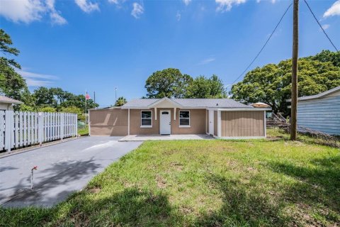 Villa ou maison à Largo, Floride 3 chambres, 83.8 m2 № 2383923