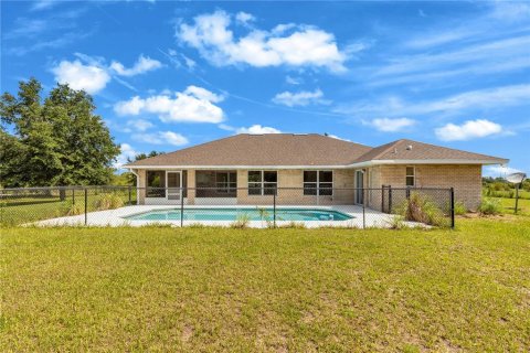 House in Osteen, Florida 4 bedrooms, 193.7 sq.m. № 2239238 - photo 27