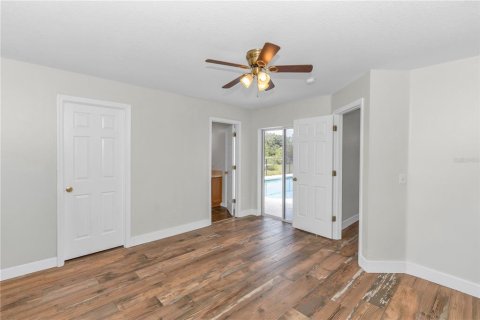 House in Osteen, Florida 4 bedrooms, 193.7 sq.m. № 2239238 - photo 21