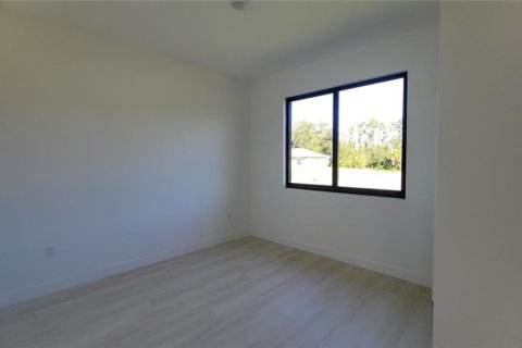 Casa en venta en North Port, Florida, 3 dormitorios, 152.82 m2 № 2211191 - foto 7