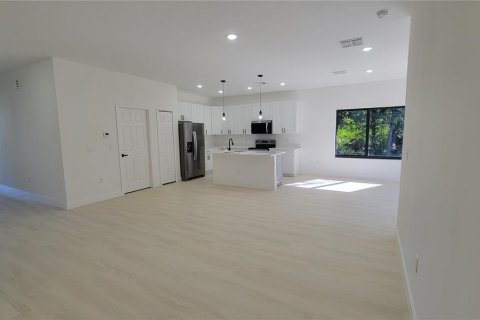 Casa en venta en North Port, Florida, 3 dormitorios, 152.82 m2 № 2211191 - foto 13