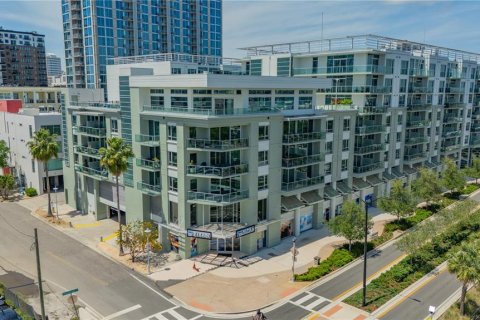 Copropriété à vendre à Tampa, Floride: 1 chambre, 86.77 m2 № 1616474 - photo 4