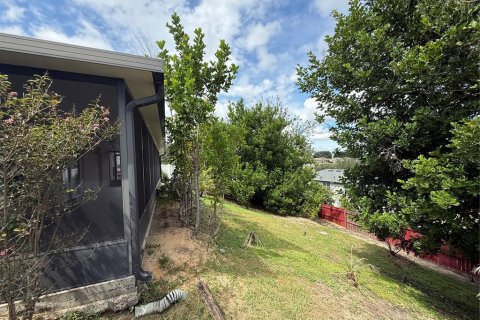 House in Clermont, Florida 4 bedrooms, 196.86 sq.m. № 2393838 - photo 22