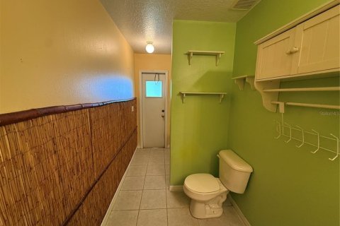 House in Clermont, Florida 4 bedrooms, 196.86 sq.m. № 2393838 - photo 9