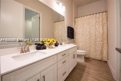 House in Parkland, Florida 3 bedrooms, 160.16 sq.m. № 1794146 - photo 28