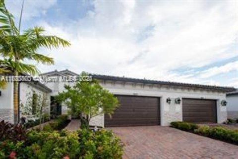 House in Parkland, Florida 3 bedrooms, 160.16 sq.m. № 1794146 - photo 7