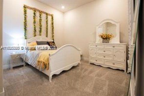 House in Parkland, Florida 3 bedrooms, 160.16 sq.m. № 1794146 - photo 26