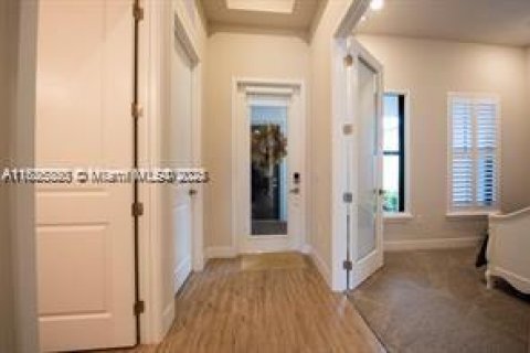 House in Parkland, Florida 3 bedrooms, 160.16 sq.m. № 1794146 - photo 20