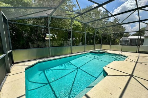 Villa ou maison à vendre à Kissimmee, Floride: 3 chambres, 174.1 m2 № 1849940 - photo 21