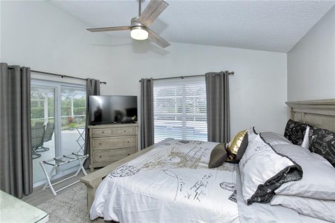 Villa ou maison à vendre à Haines City, Floride: 3 chambres, 131.46 m2 № 1733333 - photo 12