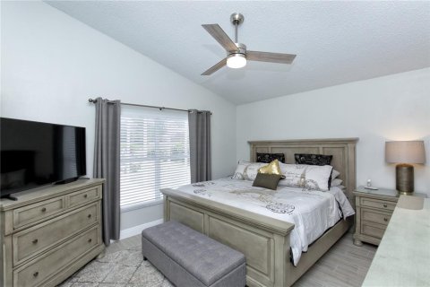 Villa ou maison à vendre à Haines City, Floride: 3 chambres, 131.46 m2 № 1733333 - photo 11