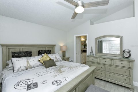 Villa ou maison à vendre à Haines City, Floride: 3 chambres, 131.46 m2 № 1733333 - photo 13
