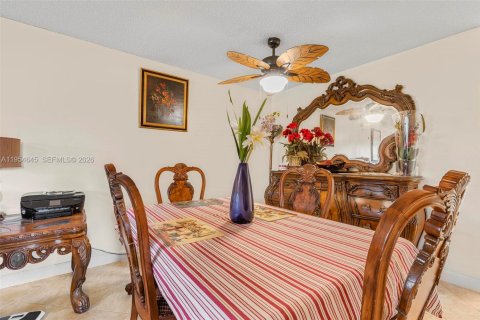 Condo in Delray Beach, Florida, 2 bedrooms  № 2008411 - photo 6