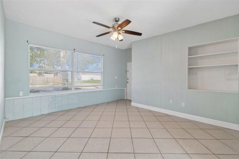 Casa en venta en Saint Petersburg, Florida, 2 dormitorios, 74.32 m2 № 2296528 - foto 15