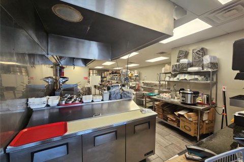 Commercial property in Apollo Beach, Florida № 2298535