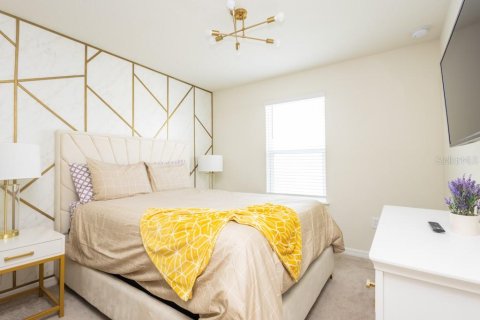 Townhouse in Davenport, Florida 5 bedrooms, 213.02 sq.m. № 2109319 - photo 20