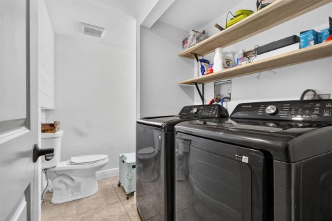 Купить таунхаус в Палм Спрингс, Флорида 7 комнат, 139.35м2, № 2262721 - фото 8