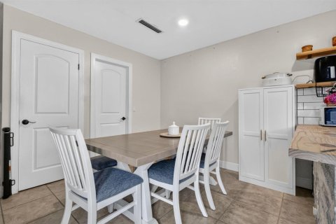 Купить таунхаус в Палм Спрингс, Флорида 7 комнат, 139.35м2, № 2262721 - фото 21