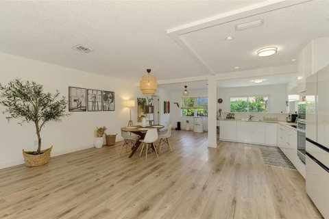 Villa ou maison à vendre à Venice, Floride: 3 chambres, 179.77 m2 № 1690825 - photo 10