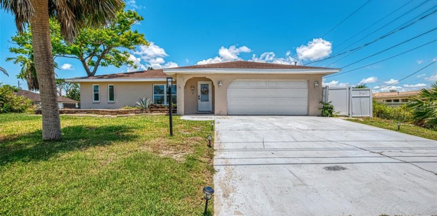 Villa ou maison à Venice, Floride 3 chambres, 179.77 m2 № 1690825