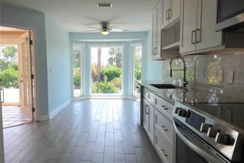 House in Bradenton, Florida 3 bedrooms, 215.44 sq.m. № 1775006 - photo 12