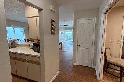 Condominio en alquiler en Punta Gorda, Florida, 2 dormitorios, 123.93 m2 № 2119259 - foto 3