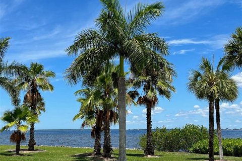 Condominio en alquiler en Punta Gorda, Florida, 2 dormitorios, 123.93 m2 № 2119259 - foto 24