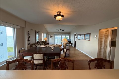 Condominio en alquiler en Punta Gorda, Florida, 2 dormitorios, 123.93 m2 № 2119259 - foto 6