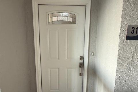 Condominio en alquiler en Punta Gorda, Florida, 2 dormitorios, 123.93 m2 № 2119259 - foto 2